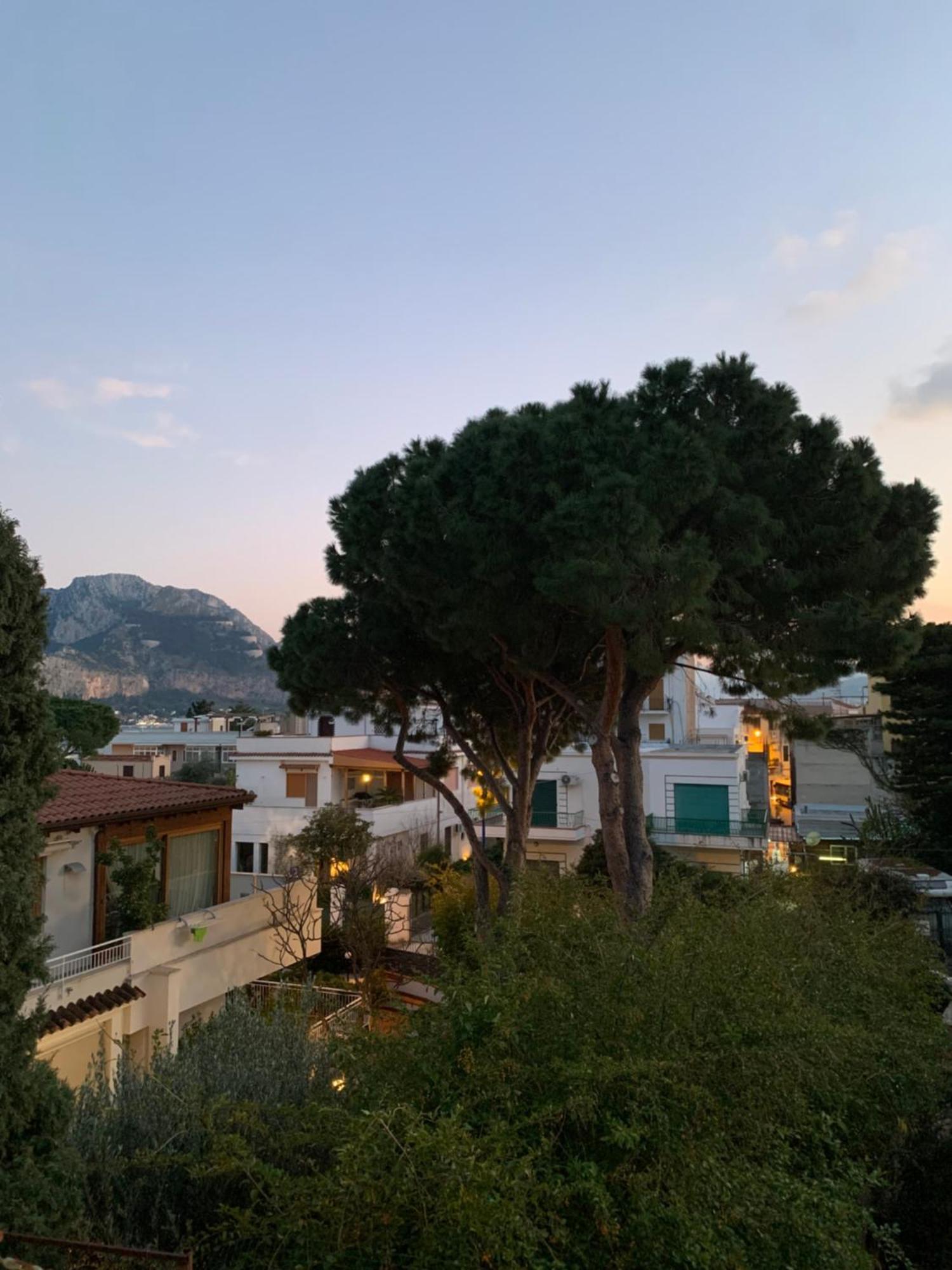 فيلا Casa Giorgia Mondello باليرمو المظهر الخارجي الصورة
